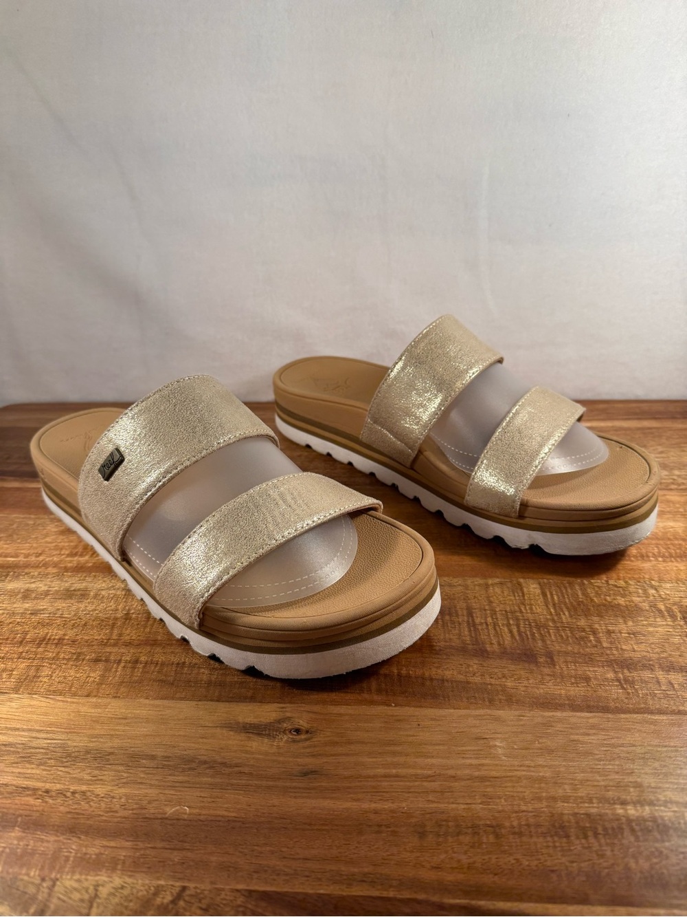 Reef Cushion Banded Horizon Hi Platform Sandals Gold Sparkle Size 10